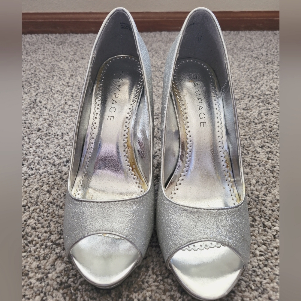 Rampage Silver Sparkle Peep-toe heels